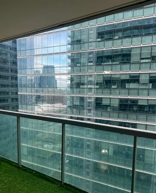 Furnished Private Room in 2 Bed 1 Bath - Balcony View w/ Parking - Photo 7