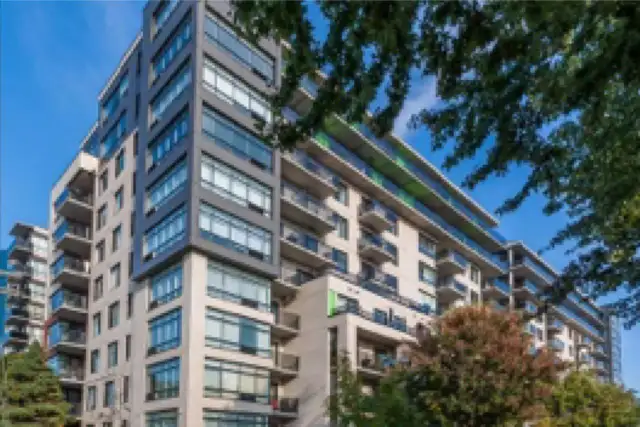 Superbe condo 2 chambres à louer près du métro Namur - Photo 6