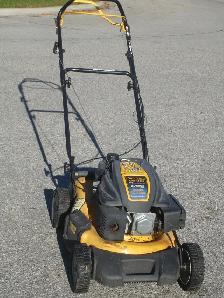 GREAT TIME TO SELL 3 IN 1 20' CUB CADET 6.75HP/173CC LAWNMOWER!