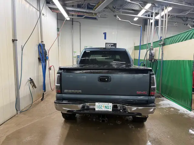 2006 GMC sierra 1500 crew cab - Photo 7