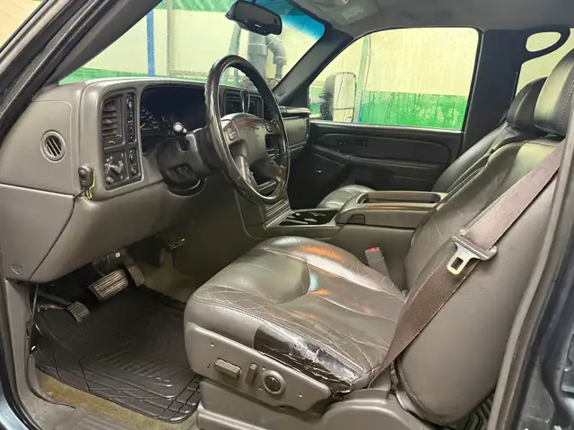 2006 GMC sierra 1500 crew cab - Photo 9