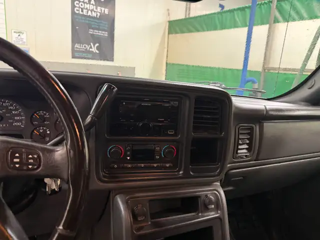 2006 GMC sierra 1500 crew cab - Photo 10