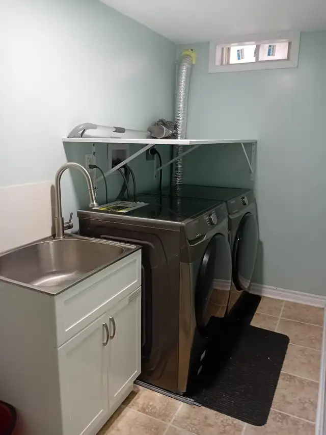 2 Bedroom Basement for rent- Brampton $1700 - Photo 8