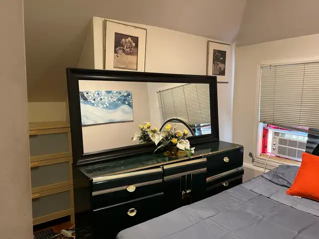 Room for Rent – $650/month (Utilities Included) - Photo 4