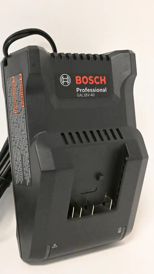 Bosch GAL18V-40 18V Lithium-Ion Battery Charger USED like New - Photo 8
