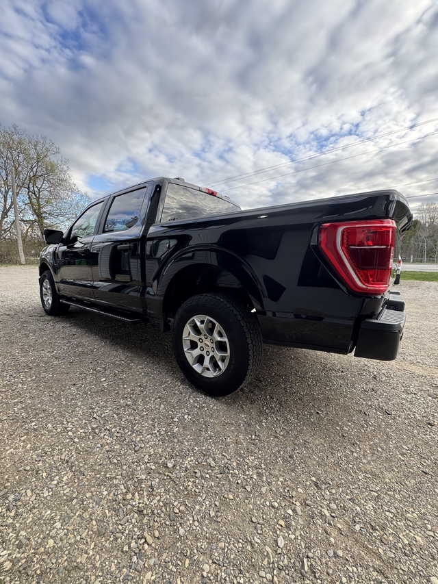 2021 Ford f150 CREW CAB 4x4 3.5  V6 — CERTIFIED — - Photo 5