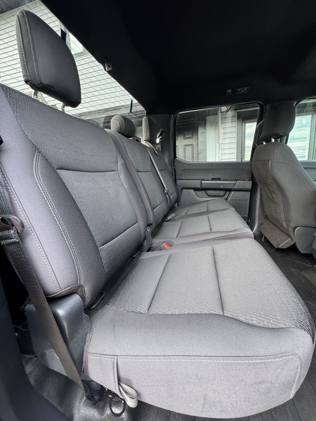 2021 Ford f150 CREW CAB 4x4 3.5  V6 — CERTIFIED — - Photo 8