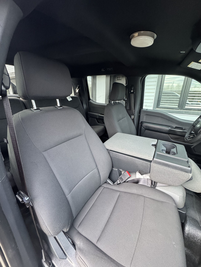 2021 Ford f150 CREW CAB 4x4 3.5  V6 — CERTIFIED — - Photo 9