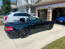 28,000 original Kms. 2007 Mercedes SL550 hardtop convertible. - Photo 2