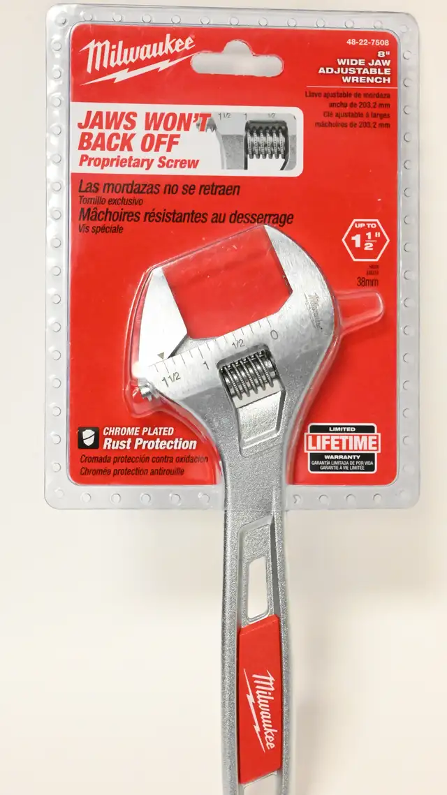 Milwaukee Adjustable Wrench 48-22-7508 Brand New