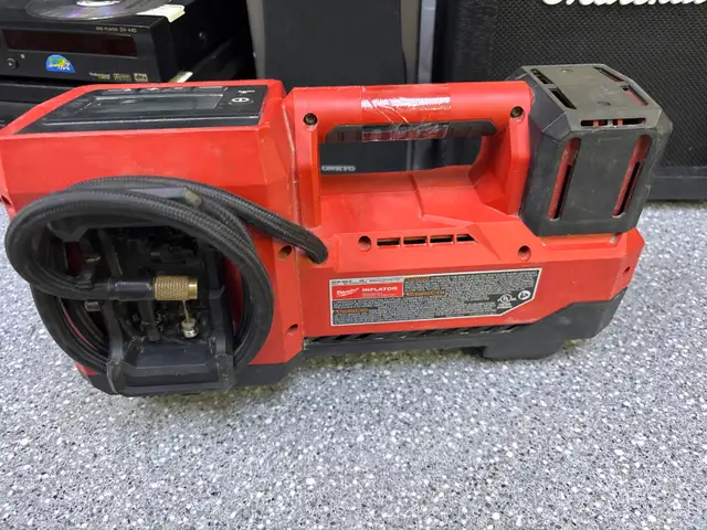 Milwaukee 2848 Tire Inflator Tool Only - Photo 2