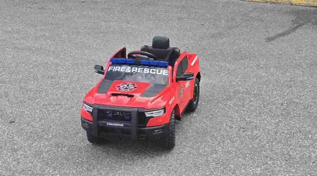 Kids Ride Along Car - 12V 2025 Dodge RAM 1500 RHO