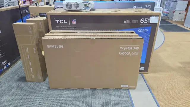 SAMSUNG 50' U8000F 4K SMART TV