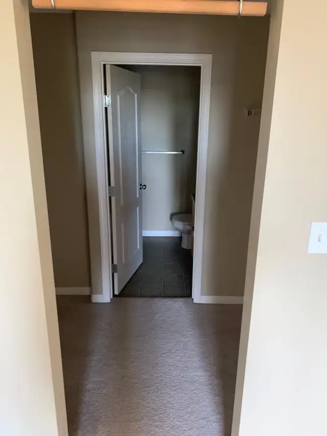 2 Bed 2Bath 2Parking Apartment - Photo 5