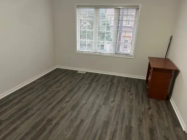 Room for Rent in North York - Photo 4