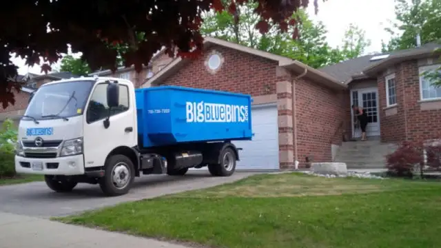 Dumpster Bin Rentals - Big Blue Bins - Photo 5