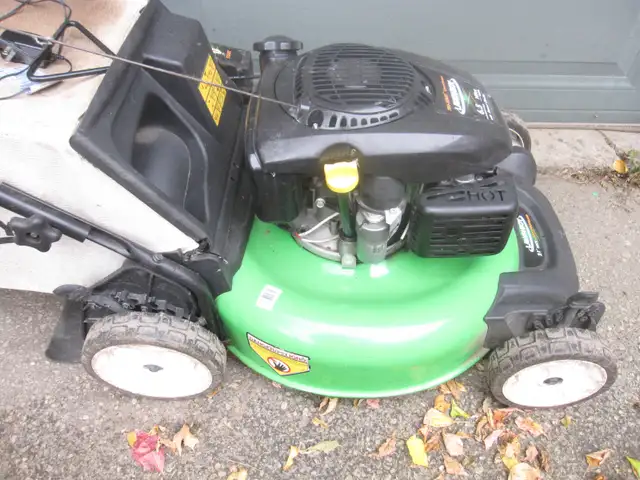 LAWNBOY ELECTRIC START KOHLER ENGINE 21' SELF PROPELLED W/BAGGER - Photo 8