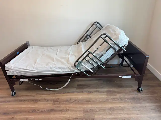 MEDLINE HOSPITAL BED DELIVERY & SETUP INCLUDED