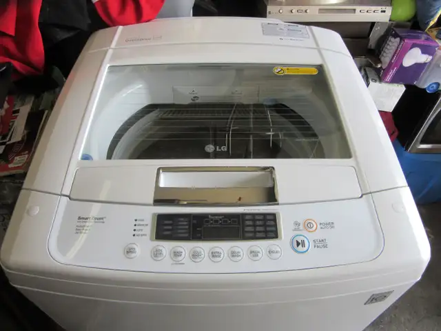 NEWER L.G SMART WASHING MACHINE - Photo 2