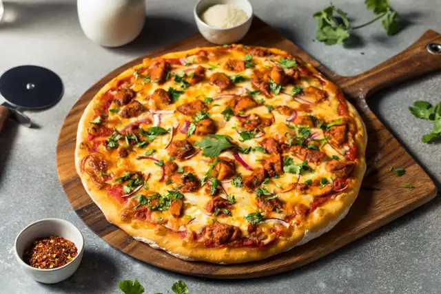 pizza cook