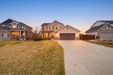 FOR SALE: 4 Bed Dugald Home with Huge Lot & Oversized Garage