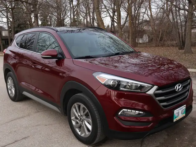 2017 Hyundai Tucson LOADED