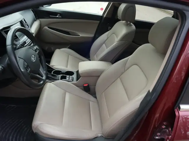 2017 Hyundai Tucson LOADED - Photo 7