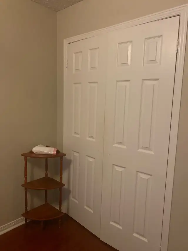 Room for rent - Photo 4