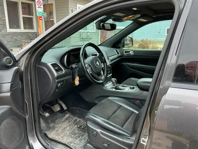 (On Hold) 2019 Jeep Grand Cherokee Altitude - Photo 5