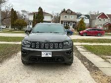 (On Hold) 2019 Jeep Grand Cherokee Altitude - Photo 10