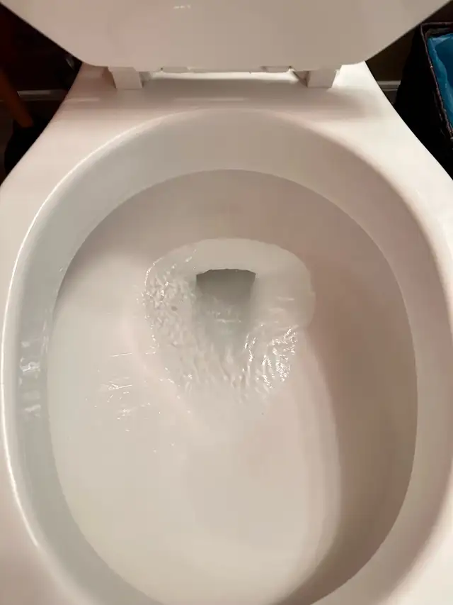 Cleaner Available - Photo 9