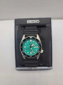 Seiko Automatic Watch (Turquoise Face)