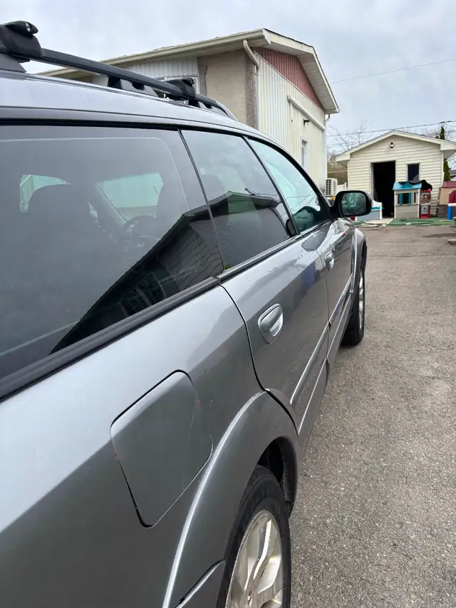 Subaru outback 2008 a vendre 3500$neg - Photo 9