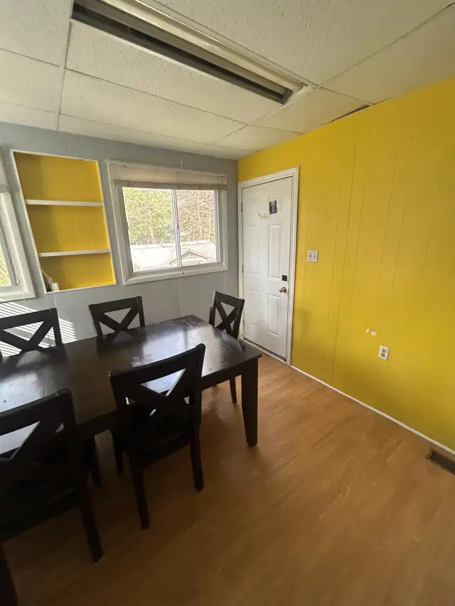 McMaster University Single Room Available For Rent - Photo 10