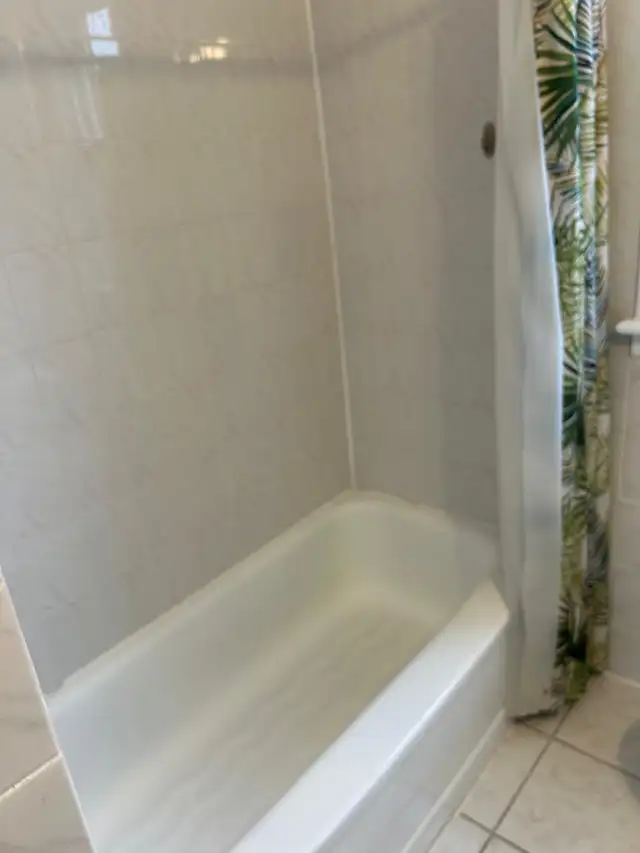 McMaster University Single Room Available For Rent - Photo 15