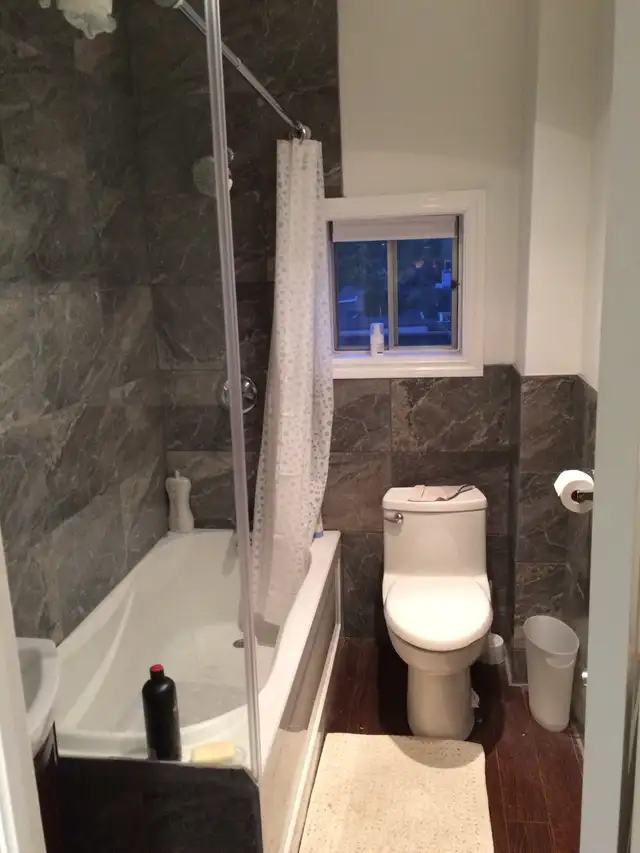 SUNNY LOFT, Danforth, Jun-Aug, (NotCondo) - Photo 7
