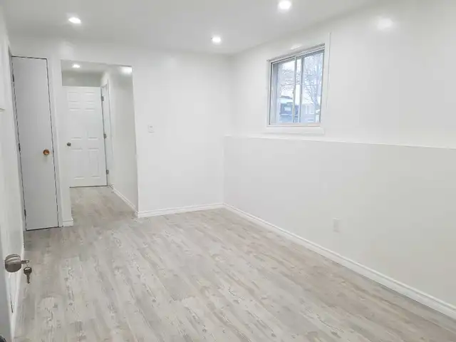 1 bedroom apartment-Utilities and internet included 2mins to QEW