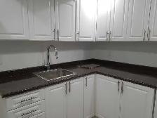 1 bedroom apartment-Utilities and internet included 2mins to QEW - Photo 2