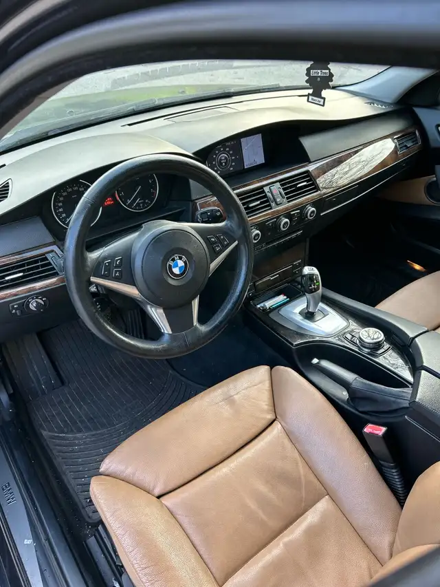 2010 bmw 535xi - Photo 10