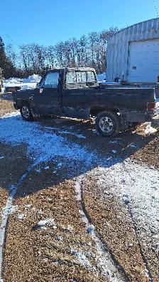1984 Chevy $2050 - Photo 2