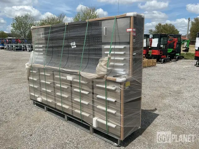Établi en acier de 3 m (10 pi) et 76 cm (30 po) de profondeur