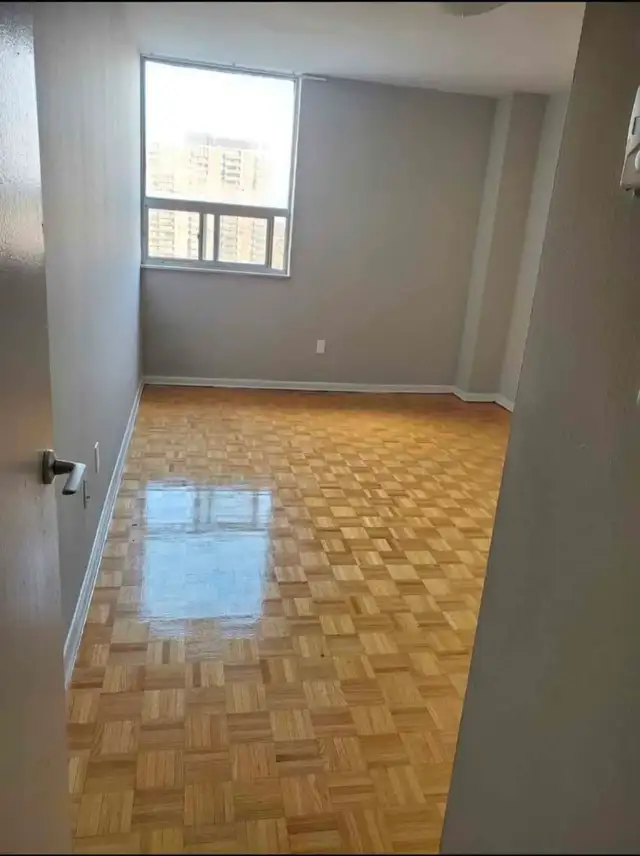1 Private Bedroom