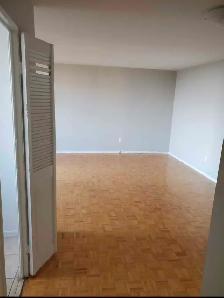 1 Private Bedroom - Photo 4