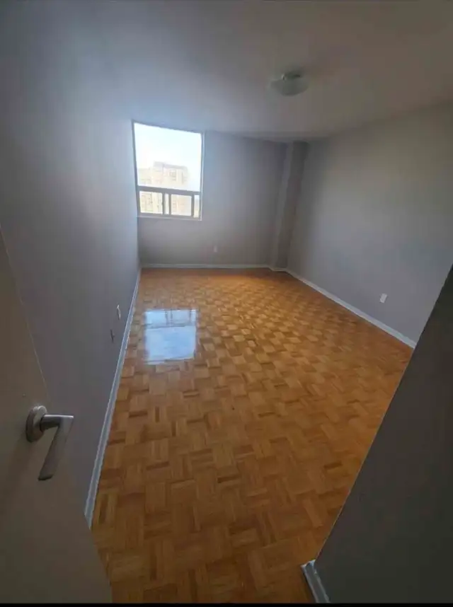 1 Private Bedroom - Photo 8