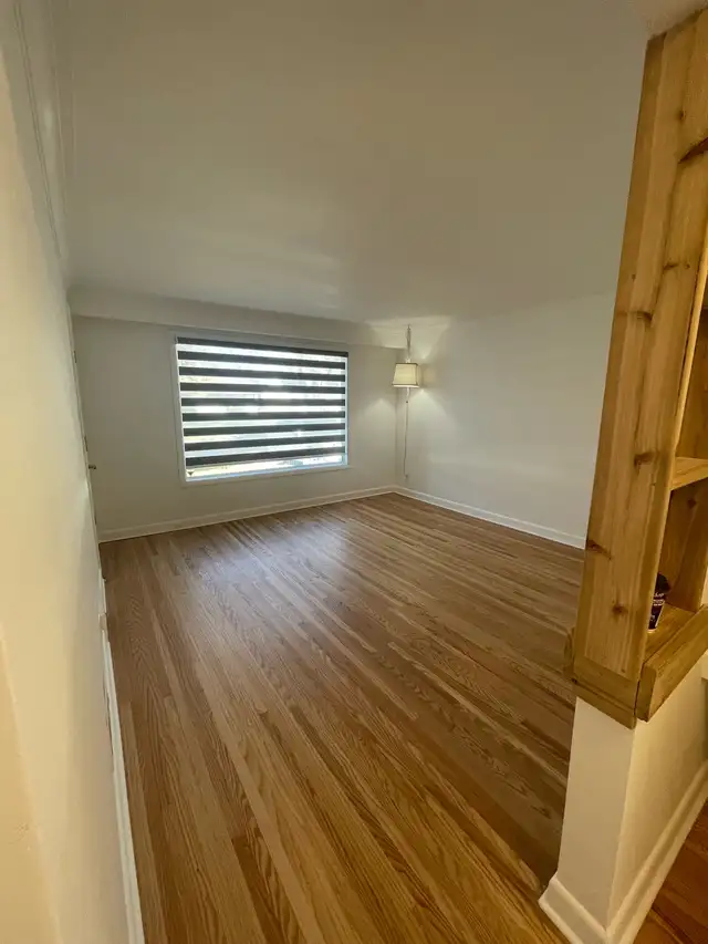 NEWLY RENOVATED BUNGALOW FOR RENT IN RIVER HEIGHTS/CRESENTWOOD - Photo 4