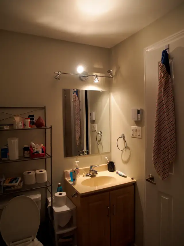 4 1/2 style CONDO à Ahuntsic, INSONORISÉ, ENSOLEILLÉ, 1er juil - Photo 7