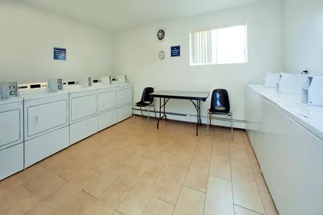 2 Bedroom Apartment for Rent in Niagara Falls! - Photo 10