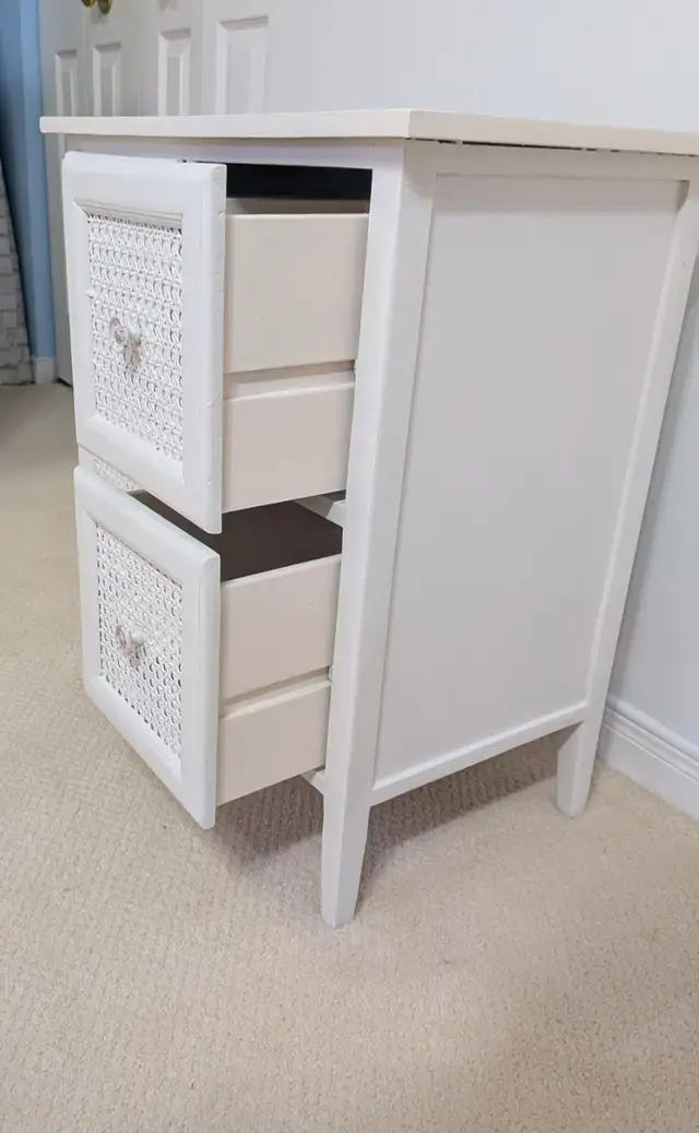 Upcycled White Rattan Cabinet – 4 Drawers - Photo 3