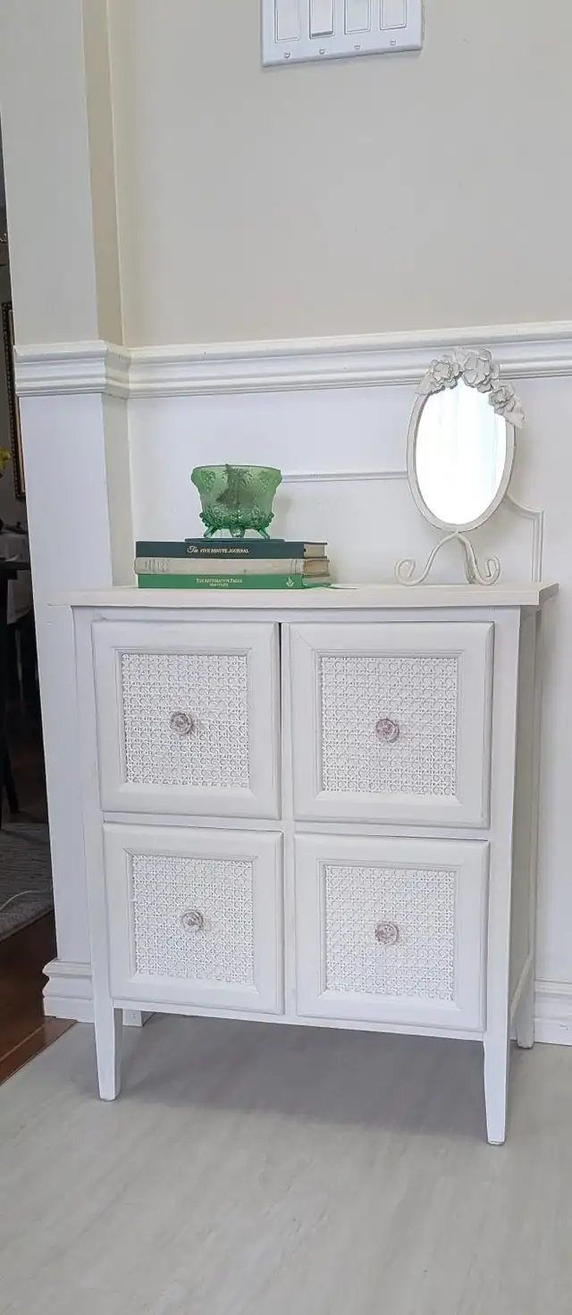 Upcycled White Rattan Cabinet – 4 Drawers - Photo 4