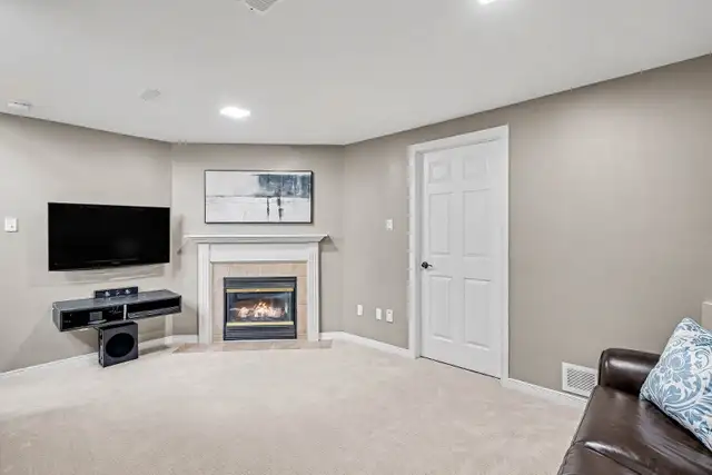 ATTENTION FIRST-TIME HOME BUYERS! - Photo 17